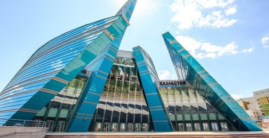 tsentralnyj-kontsertnyj-zal-kazakhstan